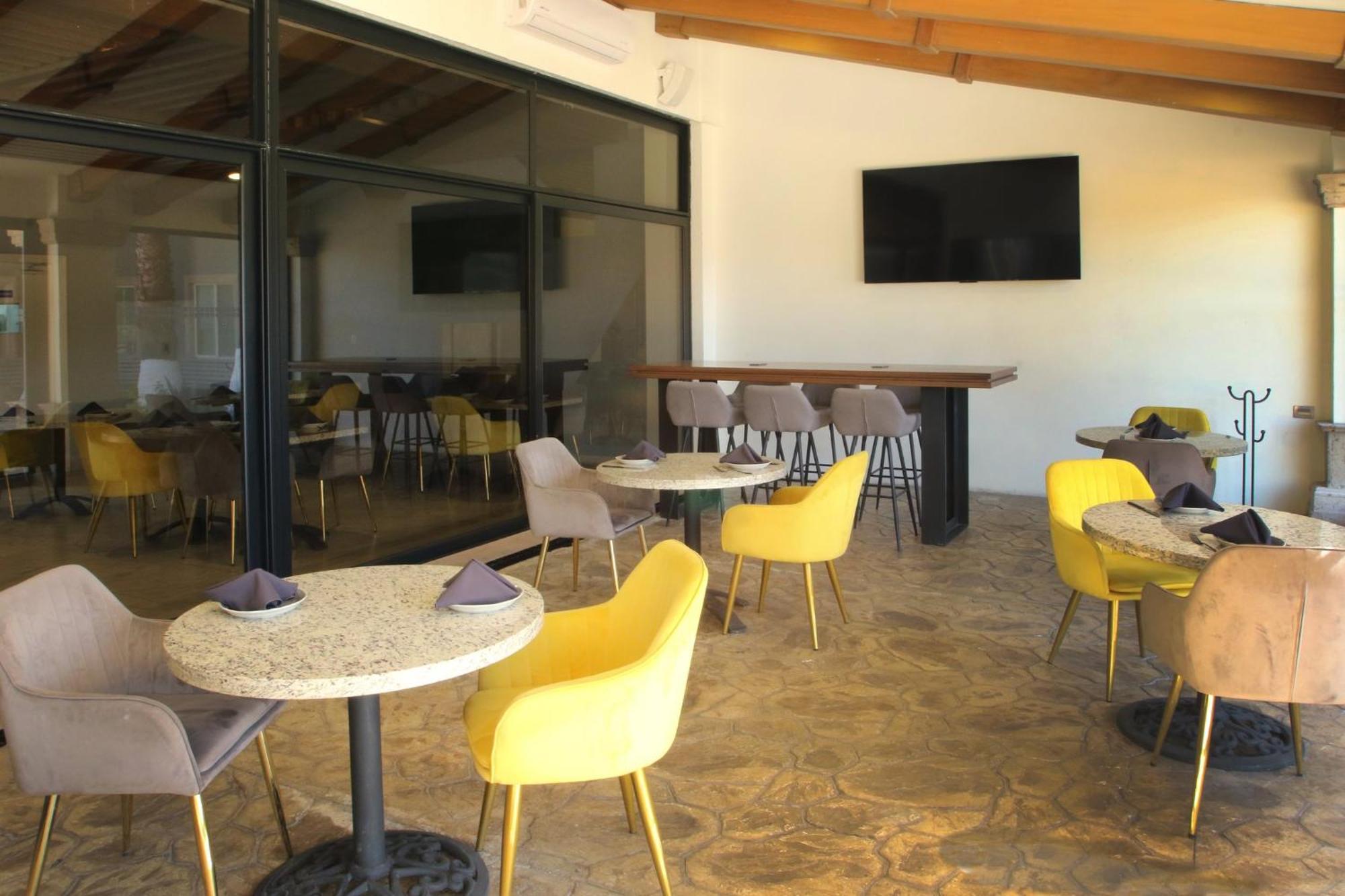 Voco Saltillo Suites By Ihg Exteriér fotografie